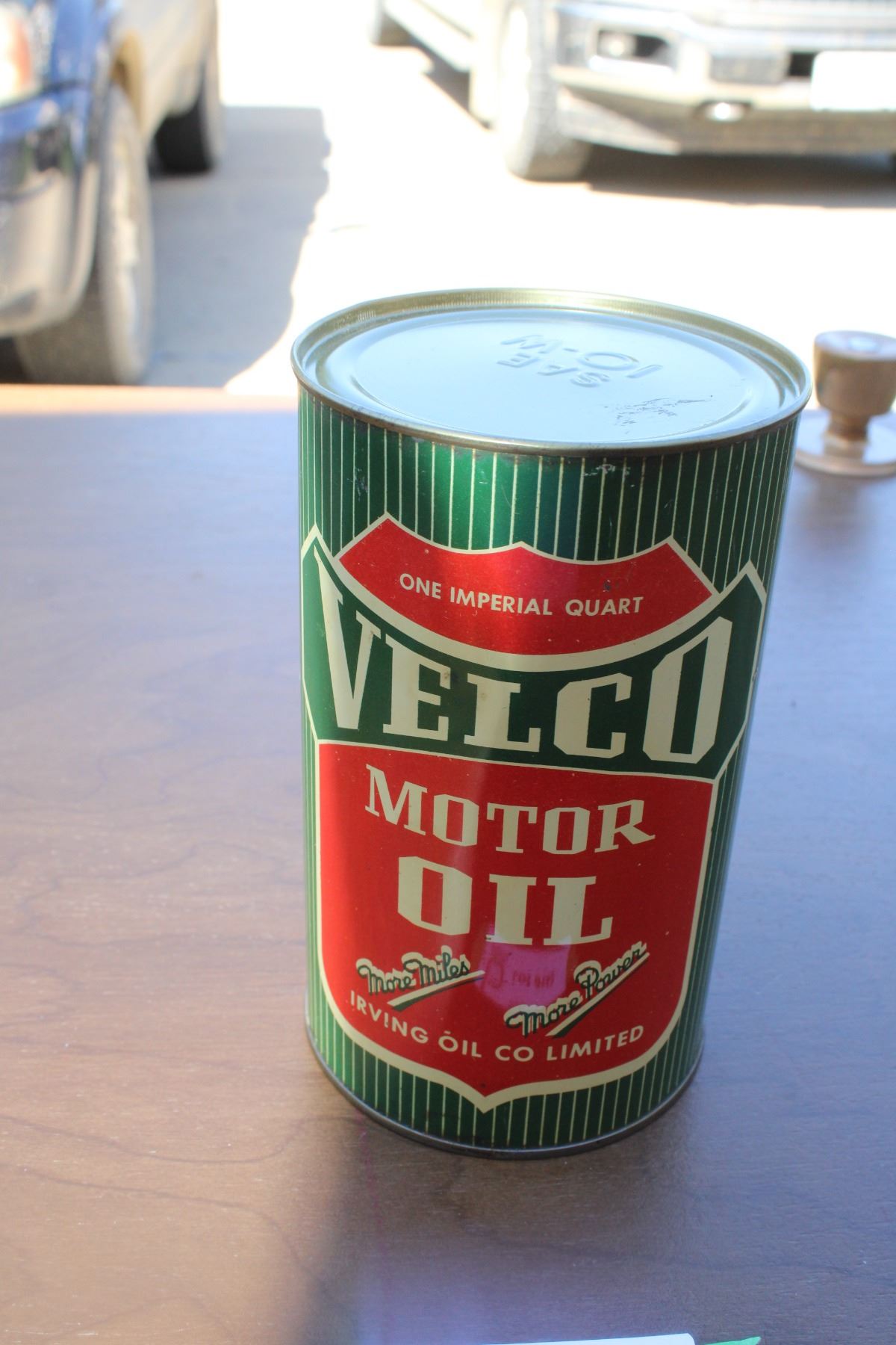 Velco Motor Oil Can 1qt Bodnarus Auctioneering