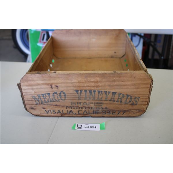 Wooden grapes crate (California)