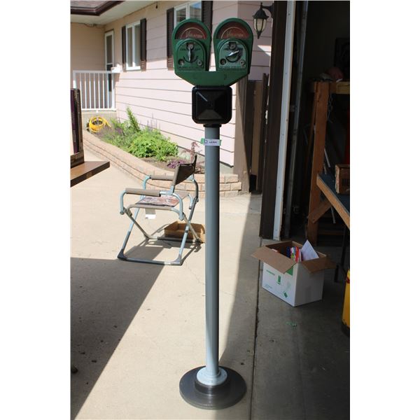 Double Head Parking Meter - working