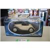 Image 1 : 1:18 Diecast - 1934 Ford Convertible