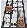 Image 1 : 16 Pairs of Pierced Earrings