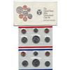 Image 1 : 1992 US Coin Original Mint Set GEM Potential EST: $30 - $150 (COI-2392)