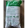 Image 3 : *NEW* Lot Of 6 50PCS Bags Of KF94 Face Masks