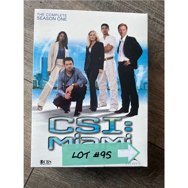 *USED* Lot of 1 DVD Series CSI Miami Season 1