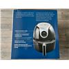 Image 2 : *NEW* Lot Of 1 Insignia 5L Digital Air Fryer - Open Box