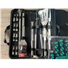 Image 2 : *NEW* Lot Of 4 BBQ Sets With 2 Pairs Of Heat Resistant Gloves