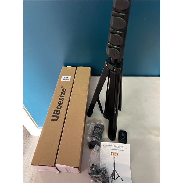 *NEW* Lot Of 2 67inch Tripods