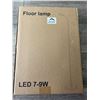 Image 1 : *NEW* Lot of 1 LED Floor Lamp