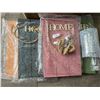 Image 2 : *NEW* Lot of 1 box of Hanging Wall Planter Sets