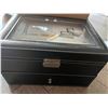 Image 2 : *NEW* Lot of 1 Cas De Lux 20 Slot Glass Top Watch Box Organizer