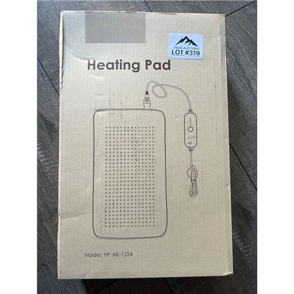 *NEW* Lot of 1 Heating Pad