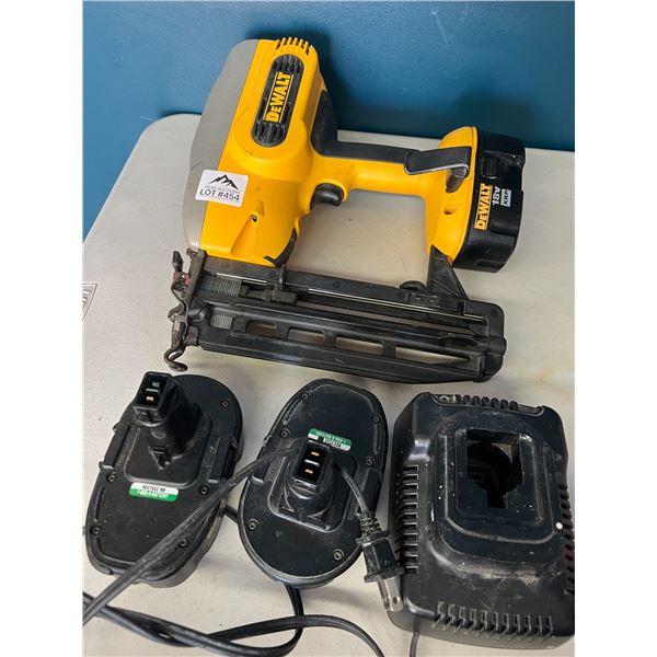 *USED* Lot of 1 Dewalt Nail Gun w/ 3 Batteries & Charger