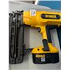 Image 3 : *USED* Lot of 1 Dewalt Nail Gun w/ 3 Batteries & Charger