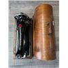 Image 2 : *USED* Lot of 1 Vintage Singer Sewing Machine In Original Box