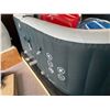 Image 3 : Inflatable Hot Tub
