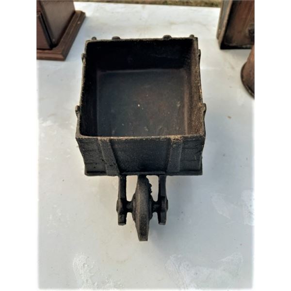Cast Iron Miniature - Wheel Barrow