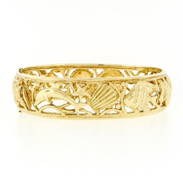 14K Yellow Gold Open Detailed Textured Seashell Nautical Themed Bangle Bracelet