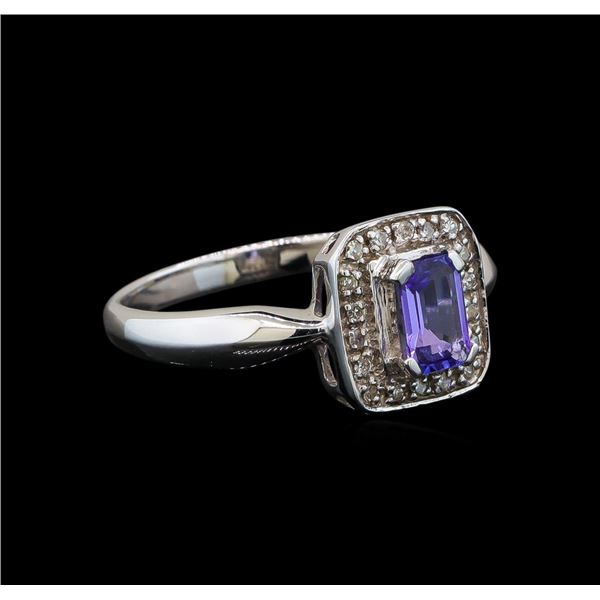 14KT White Gold 0.64 ctw Tanzanite and Diamond Ring