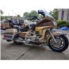 Image 7 : HONDA GOLD WING GL1200 LIMITED EDITION 1985 Motorcycle