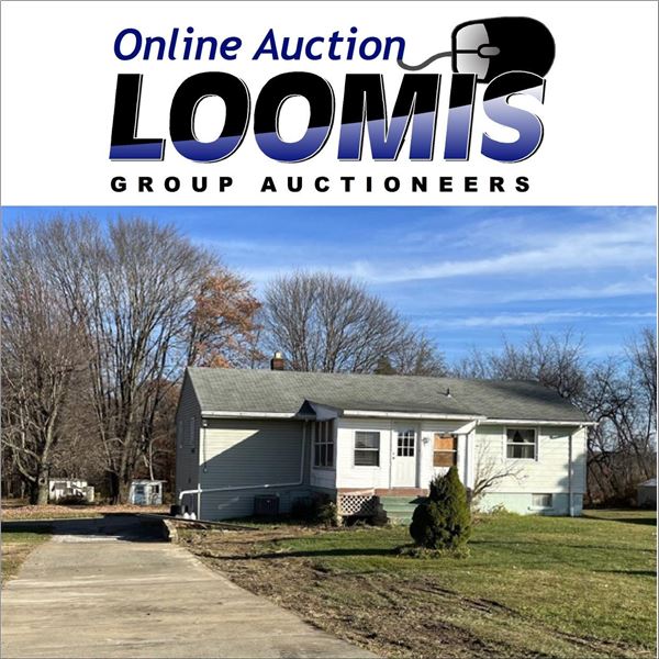 NICE HOME IN THE COUNTRY ON APPROX. 2.5 AC