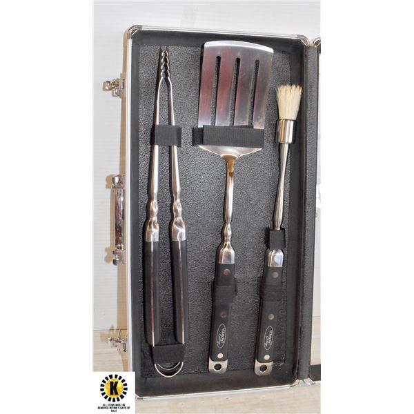 NEW 3PC BBQ SET