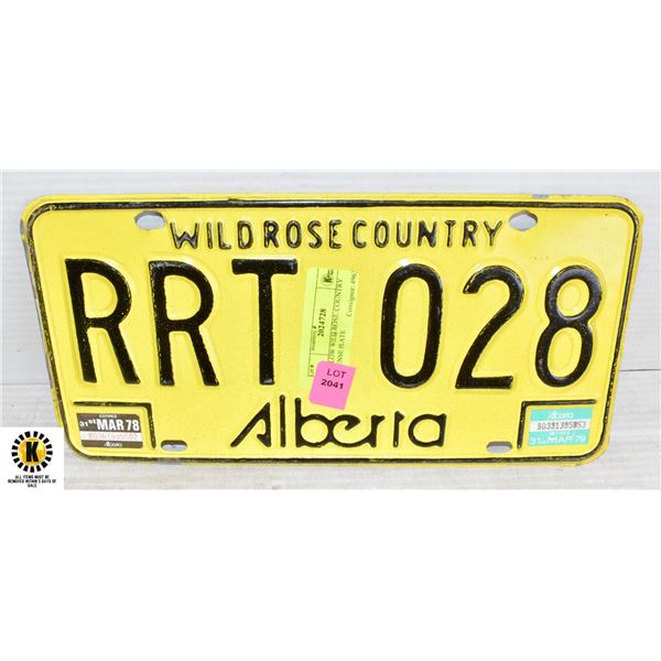 YELLOW WILD ROSE COUNTRY LICENSE PLATE