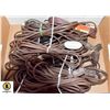 Image 1 : 12 BROWN INTERIOR EXTENSION CORDS