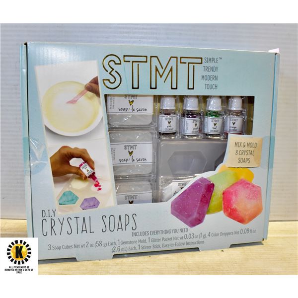 D.I.Y CRYSTAL SOAP MAKING SET & SLIME MAKING SET