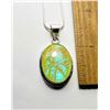 Image 1 : 30)  YELLOW TO GREEN OVAL AUSTRALIAN TRIP LATE