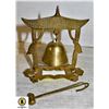 Image 1 : VINTAGE BRASS BELL