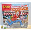 Image 1 : ARCHIE RUNNING ROUND RIVERDALE GAME (NEW)