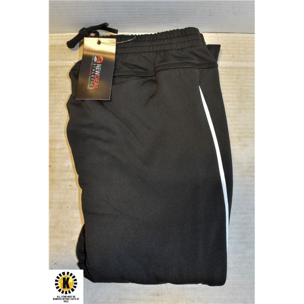 NEW SIZE MEDIUM BLACK NEW DEAL  ATHLETICS WOMENS