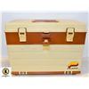 Image 1 : PLANO PLASTIC FISHING TACKLE BOX #757