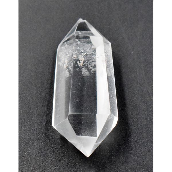 #136-NATURAL CLEAR QUARTZ 2 POINT 117.80CT