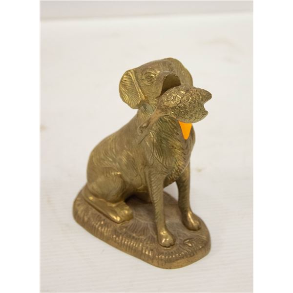 BRASS DOG WITH DUCK IN MOUTH APPROX 6" TALL