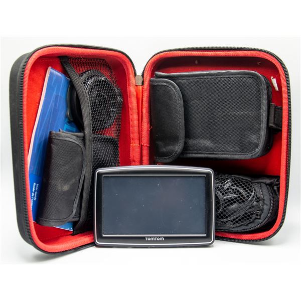 TOMTOM XXL GPS KIT WITH ACCESSORIES, MANUAL