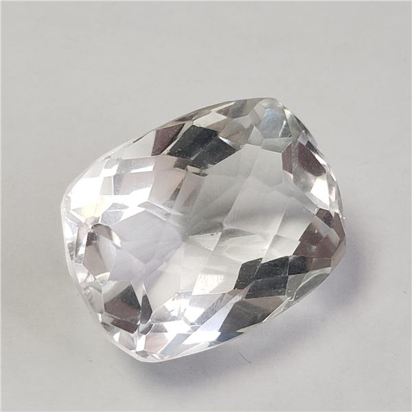 BZ1054-42 WHITE TOPAZ(40CT)
