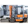 Image 1 : 1988 TOYOTA FORKLIFT 5000LB CAPACITY 14,753 HOURS