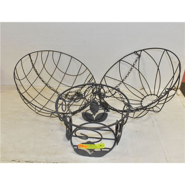 3 HANGING METAL PLANT HOLDERS