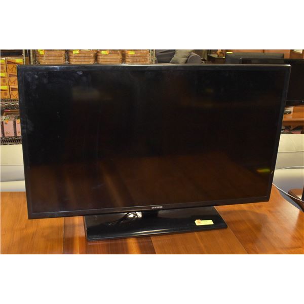 SAMSON 40 INCH LCD TV NO REMOTE, TESTED