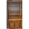 Image 1 : VINTAGE VILAS MAPLE CABINET W/SHELF H-80" W-18"
