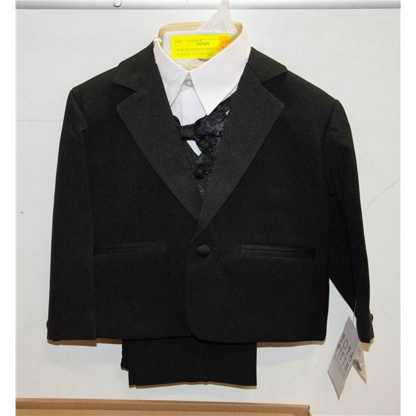 NEW BOYS SIZE 24 MONTHS BLACK & WHITE TUXEDO SUIT