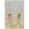 Image 1 : PAIR OF VINTAGE GLASS OIL LAMPS