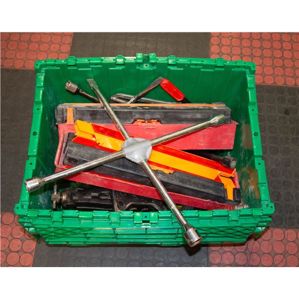 TOTE OF VARIOUS REFLECTORS, JACKS, TIRE IRONS, ETC