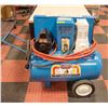 Image 1 : BLUE AIR COMPRESSOR