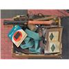 Image 1 : 1 BOX HORSESHOES LOCK ETC
