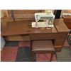Image 1 : SINGER SEWING MACHINE IN CABINET
