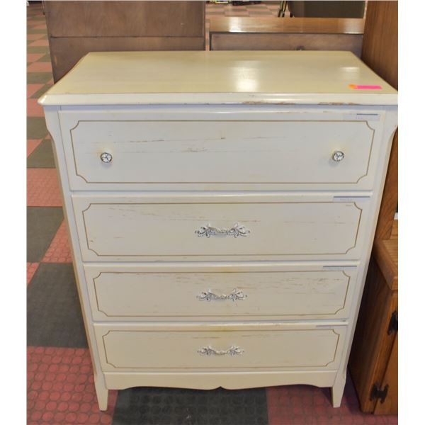 VINTAGE WHITE 4 DRAWER DRESSER