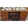 Image 1 : VINTAGE WOOD TONE OFFICE DESK