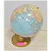 Image 1 : SMALL WORLD GLOBE